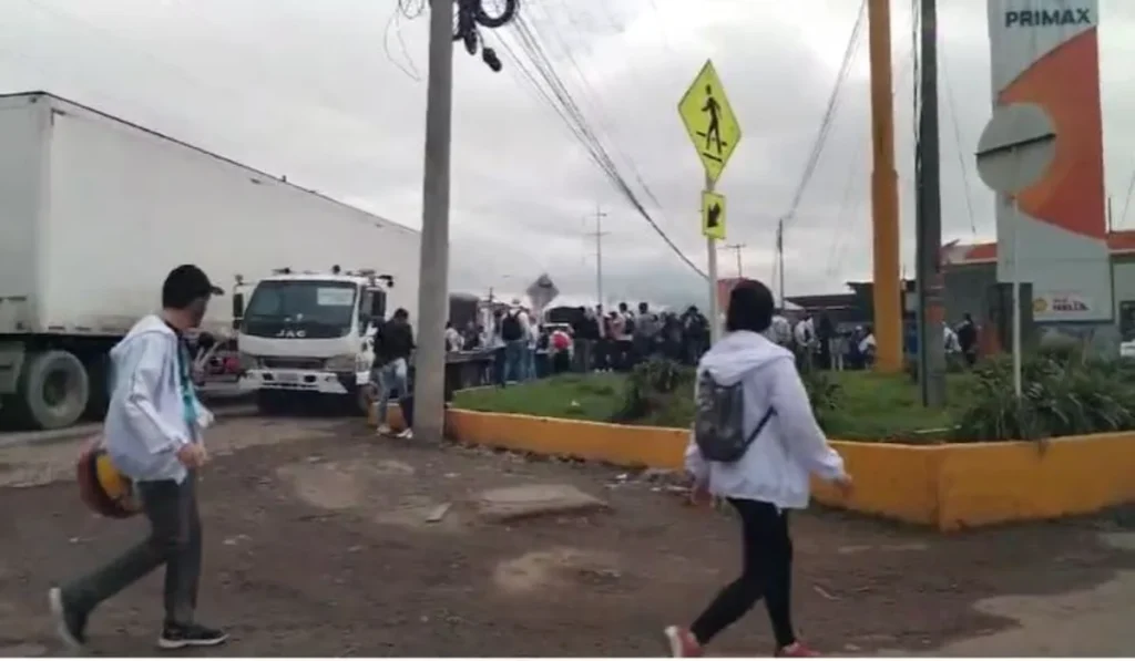 Manifestaciones de docentes en Zipaquirá